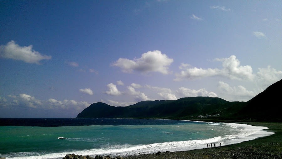 東清灣看日出,東清灣,蘭嶼旅遊,蘭嶼潛水,蘭嶼自由行,蘭嶼景點,飛魚祭,拼板舟