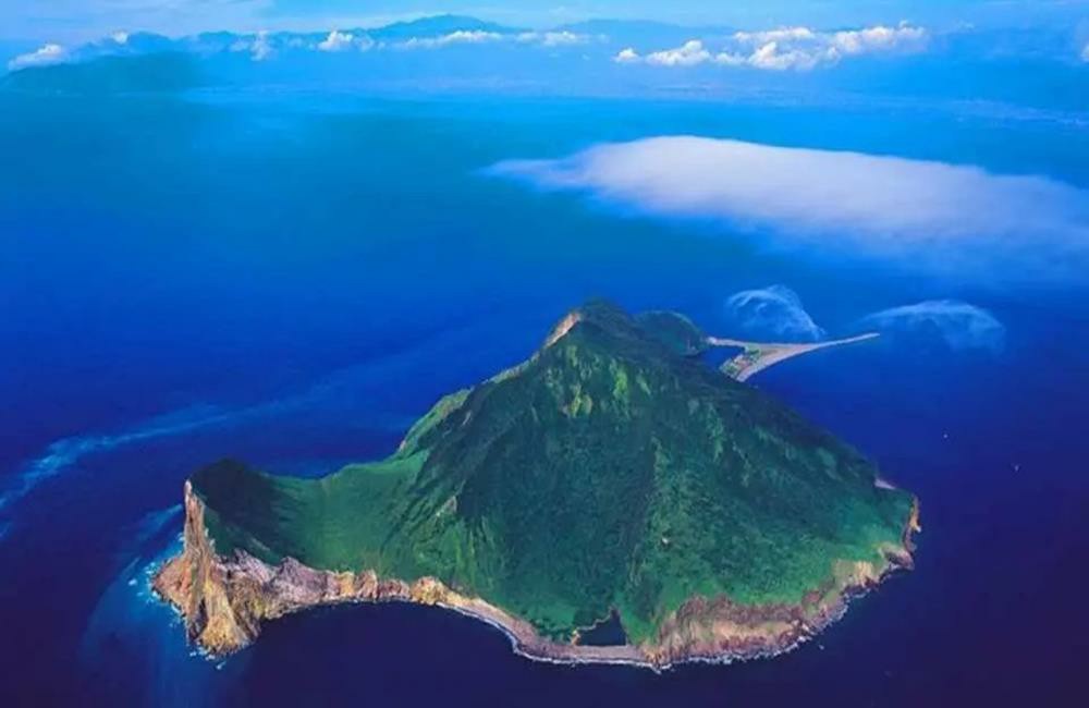 龜山島,龜山島免費登島,龜山島牛奶海包船繞島,龜山島行程,龜山島牛奶海,KLOOK,客路