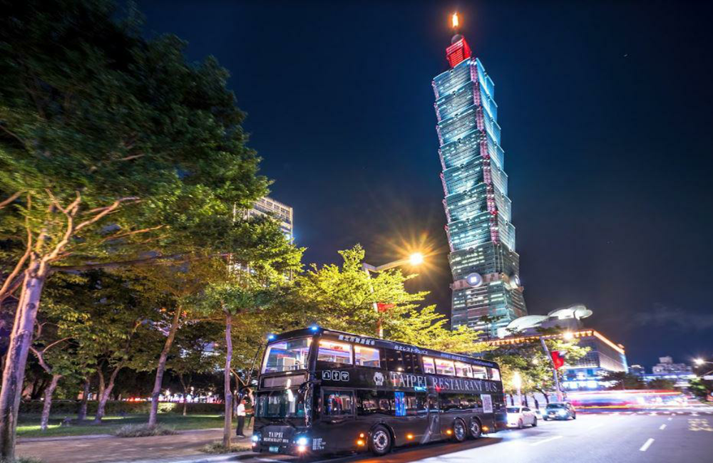 台北市雙層餐車,台北雙層餐車 預約,雙層觀光巴士,雙層觀光餐車,雙層餐車,台北,臺北市雙層餐車,行動餐車,台北寒舍艾美酒店,紅玉滿赤心雞蛋糕,觀光巴士,台北市雙層餐車官網,臺北雙層餐車,台北 雙 層 餐車 預約 KLOOK,台北 雙 層 餐車 預約 客路,觀光巴士,台北市雙層觀光餐車,台北市,台北市自由行,台北雙層觀光巴士