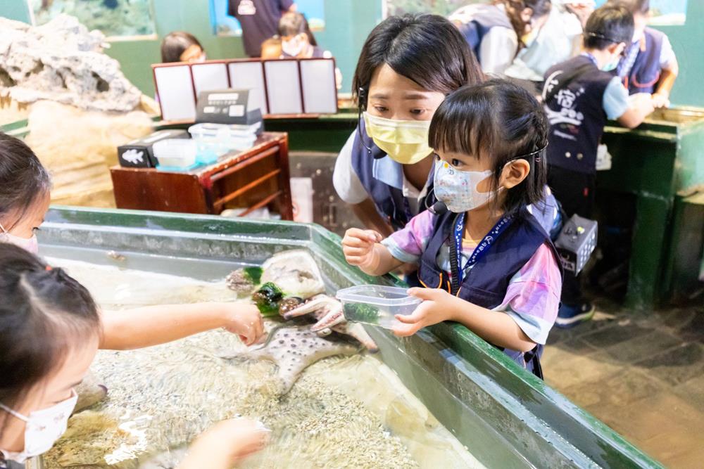 海生館,夜宿海生館,海生館活動,迷你解說員,海生館住宿,夜宿屏東海生館,屏東海生館,國立海洋生物博物館,屏東海生館活動,海生館門票,海生館票價,海生館預約,海生館門票