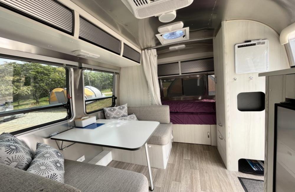 露營車推薦2022,露營車住宿2022,台中森渼原,森渼原ALIVE Glamping Base,Airstream露營車,台中豪華露營推薦,台中露營車推薦,燦燦原露營車,露營車推薦,露營,露營車,露營車推薦,平價露營車,露營車住宿價格,露營車住宿價位