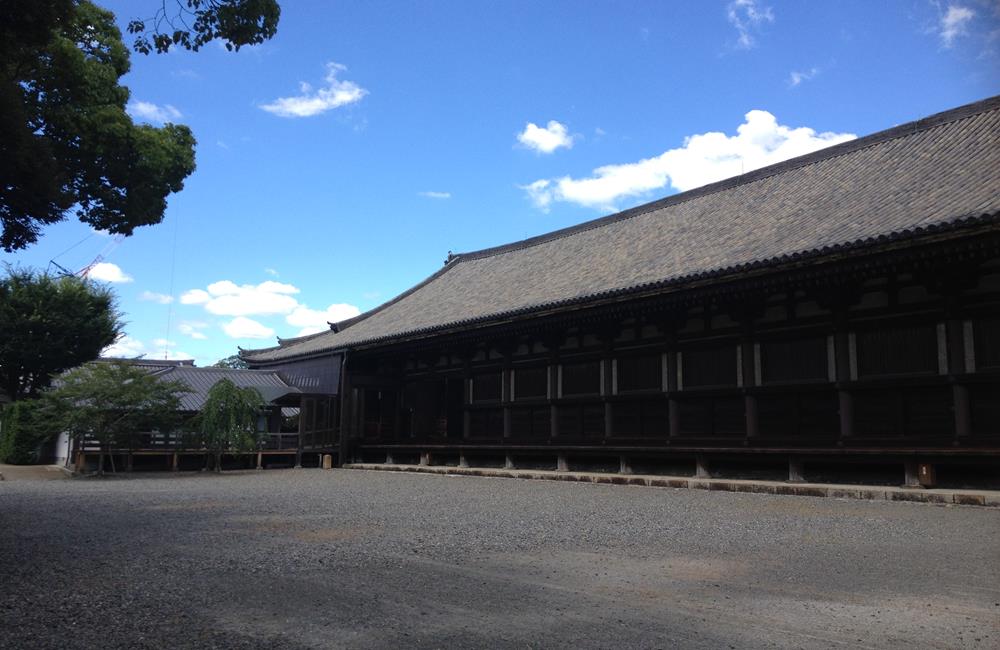 三十三間堂,蓮華王院,京都,京都景點,京都自由行,京都神社,京都廟宇,日本神社寺廟,京都世界遺產,寺廟,寺廟與神社,日本三大神宮,京都一日遊,京都特色,京都旅行,京都私房景點