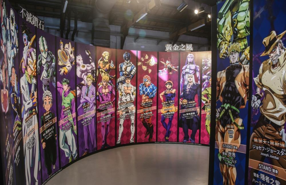 JOJO,JOJO展,jojo展台灣,JOJO的奇妙冒險,黃金之心,jojo的奇妙冒险,JOJO的奇妙冒險特展,jojo漫畫,jojo冒險野郎,jojo角色,jojo石之海動畫,jojo動畫,台北展覽