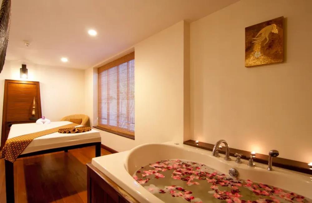 Orientala Spa 東方泰式按摩,orientala spa phuket,oriental spa,普吉島Spa按摩推薦,普吉島SPA按摩,普吉島泰式按摩價格,泰國水療,泰國spa,泰國spa,泰國spa推薦,泰國spa tips,泰式按摩,泰式按摩價錢,泰式按摩手法,泰式按摩是什麼,泰式按摩好處,泰式按摩價格,平價泰式按摩,泰式按摩內容,泰式按摩差別,泰式按摩特色,普吉島自由行,oriental spa phuket patong,orientala spa phuket patong branch