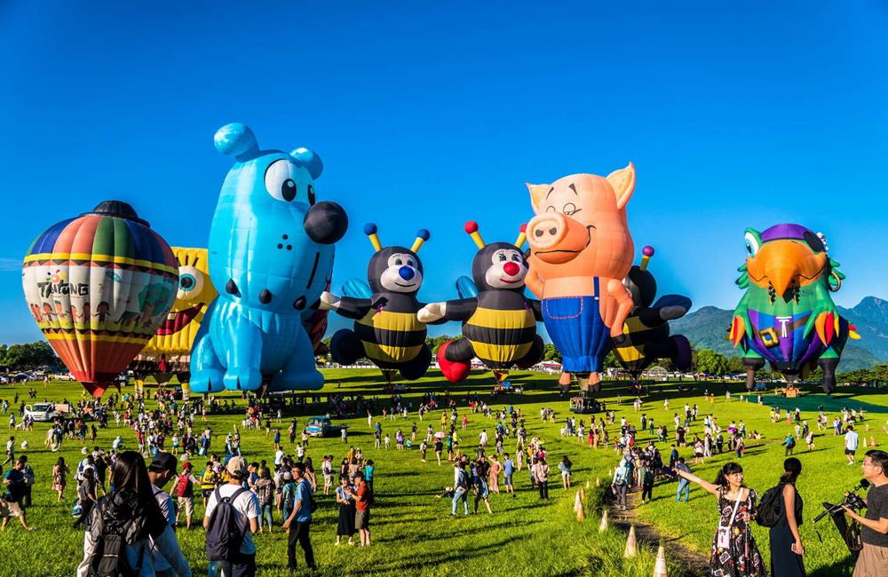 臺灣國際熱氣球嘉年華,臺灣國際熱氣球嘉年華-taiwan international balloon festival,熱氣球嘉年華,光雕音樂會,光雕音樂會時間,光雕音樂會2024,光雕音樂會 接駁車,熱氣球嘉年華接駁車,臺灣國際熱氣球嘉年華