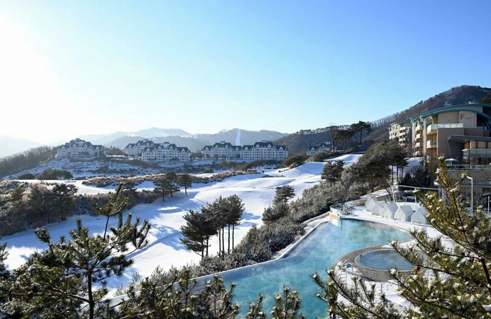 洪川大明維瓦爾第度假村,Vivaldi Park Ski World,vivaldipark,vivaldipark hotel,vivaldi park korea,vivaldipark 滑雪,洪川大明維瓦爾第度假村,洪川大明維瓦爾第度假村冰雪王國滑雪場,洪川大明維瓦爾第度假村冰雪王國,洪川大明維瓦爾第度假村滑雪,維瓦爾第度假村冰雪王國滑雪場,維瓦爾第度假村,洪川大明sono滑雪度假村,韓國滑雪團,韓國滑雪渡假村,韓國滑雪行程,韓國滑雪推薦,韓國滑雪推薦,韓國滑雪兩天一夜,滑雪團 韓國