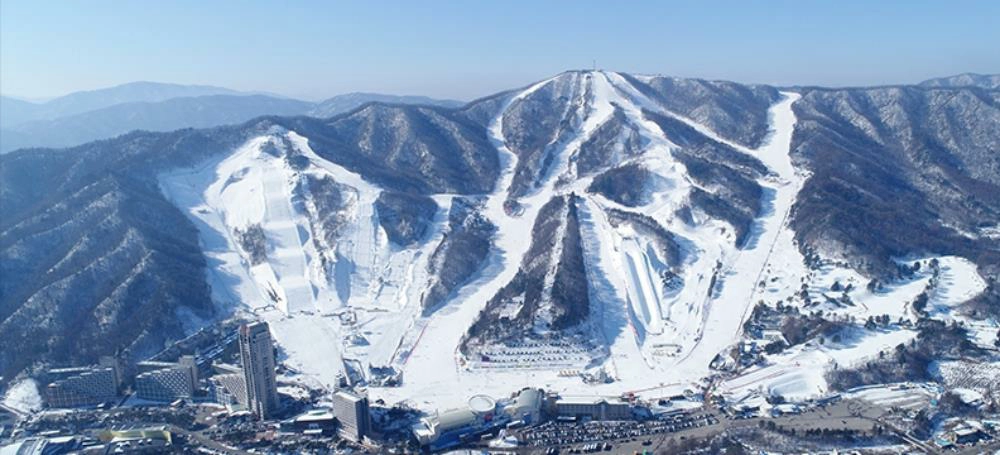 鳳凰島,鳳凰島平昌滑雪場,鳳凰島度假酒店,鳳凰島 景點,鳳凰島 房價,鳳凰島 旅遊,鳳凰島 ホテル,韓國滑雪團,韓國滑雪渡假村,韓國滑雪行程,韓國滑雪推薦,韓國滑雪推薦,韓國滑雪兩天一夜,滑雪團 韓國