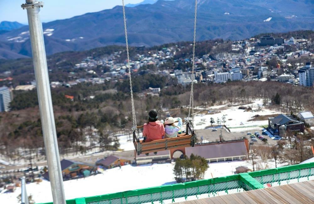 草津滑雪場,草津滑雪場 教練,草津滑雪場官網,草津滑雪場開放時間,草津國際滑雪場,Kusatsu International Ski Resort,日本滑雪,日本滑雪團,日本滑雪場排名,日本滑雪推薦,日本滑雪自由行,日本滑雪地方,日本滑雪團推薦,國外滑雪,滑雪中毒者,滑雪學校,出國滑雪,出國滑雪推薦,滑雪度假村