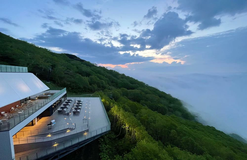 雲海平台,雲海平台交通,雲海平台 北海道,星野渡假村 雲海平台,星野度假村tomamu 雲海平台,星野雲海平台,北海道雲海平台,霧冰平台,,Tomamu the Tower,RISONARE Tomamu,北海道星野度假村,星野度假村北海道,星野北海道,星野集團,星野度假村tomamu,星野 度假村 雪具,北海道星野滑雪費用,星野 度假村 夜 滑,北海道星野 度假村 冬天,星野tomamu度假村,北海道 星野滑雪團