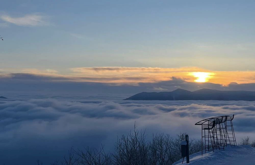 雲海平台,雲海平台交通,雲海平台 北海道,星野渡假村 雲海平台,星野度假村tomamu 雲海平台,星野雲海平台,北海道雲海平台,霧冰平台,Tomamu the Tower,RISONARE Tomamu,北海道星野度假村,星野度假村北海道,星野北海道,星野集團,星野度假村tomamu,星野 度假村 雪具,北海道星野滑雪費用,星野 度假村 夜 滑,北海道星野 度假村 冬天,星野tomamu度假村,北海道 星野滑雪團