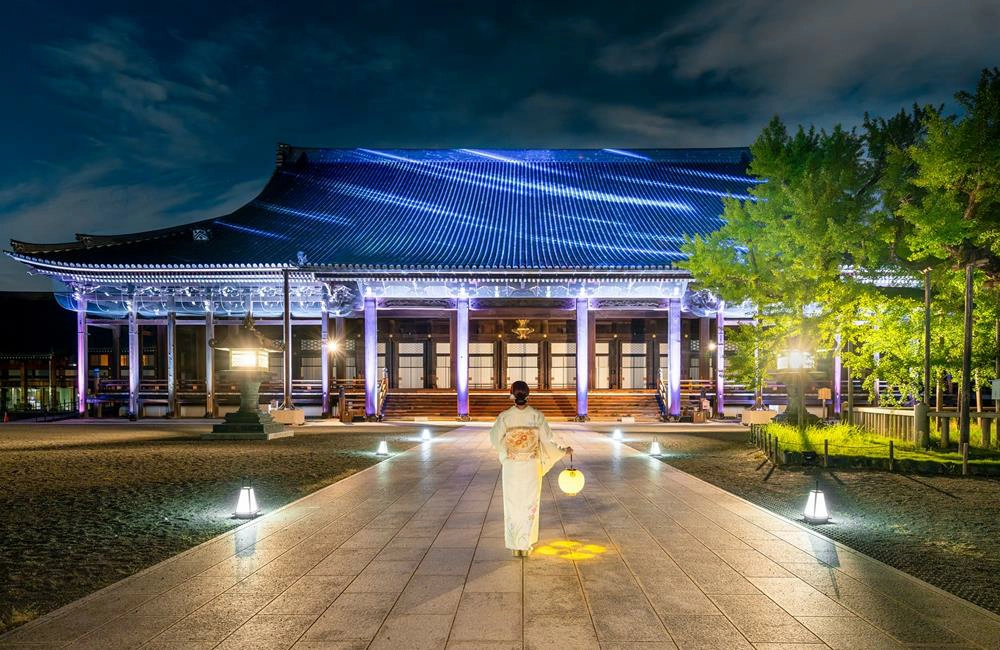 西本願寺,西本願寺京都,西本願寺門票,西本願寺交通,京都光雕秀2024,京都賞楓景點,京都,京都賞楓,世界遺產,NAKED,夜楓,日本紅葉,日本賞楓自由行,日本賞楓,日本,神社,日本神社,京都神社