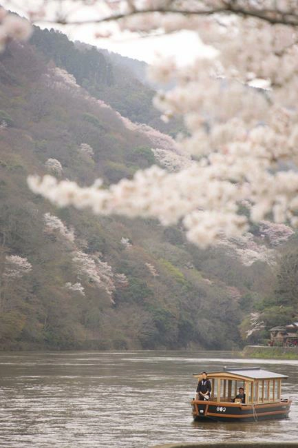 虹夕諾雅京都交通,虹夕諾雅京都,虹夕諾雅 京都,虹夕諾雅京都 介紹,虹夕諾雅京都候船室,虹夕諾雅京都 飯店,虹夕諾雅京都 價位,渡月橋,嵐山,星野度假村交通,星野集團,虹夕諾雅 交通,虹夕諾雅接駁,虹夕諾雅 京都 屋形船