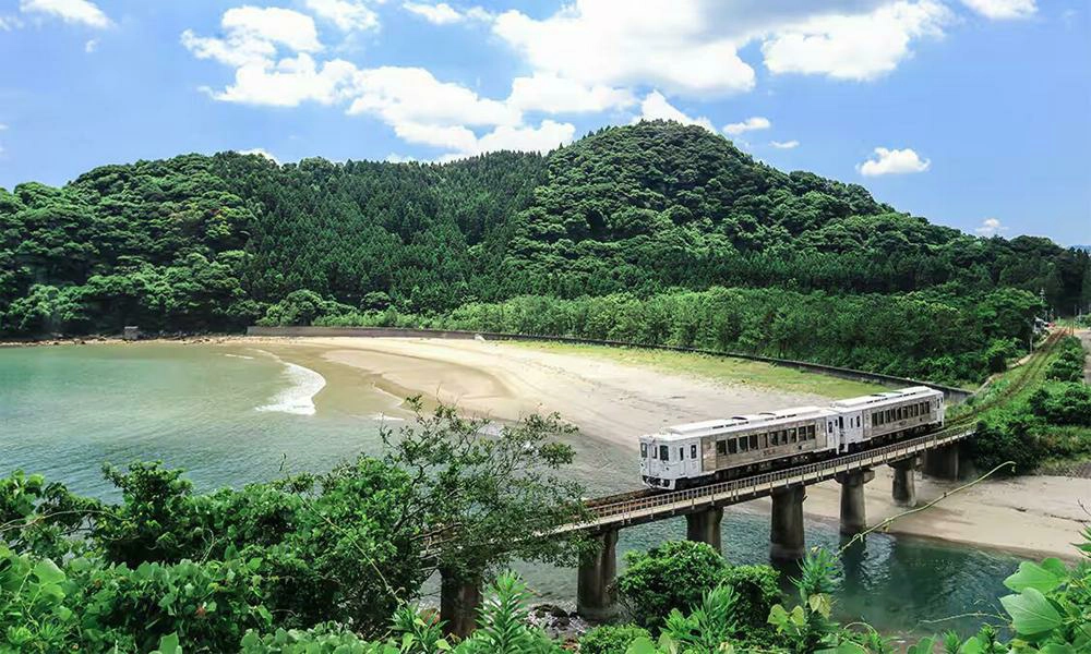 海幸山幸,海幸山幸觀光列車,海幸山幸預約,海幸山幸 自由席,海幸山幸号,海幸山幸運行日,海幸山幸神話,海幸山幸時刻表,海幸山幸座位