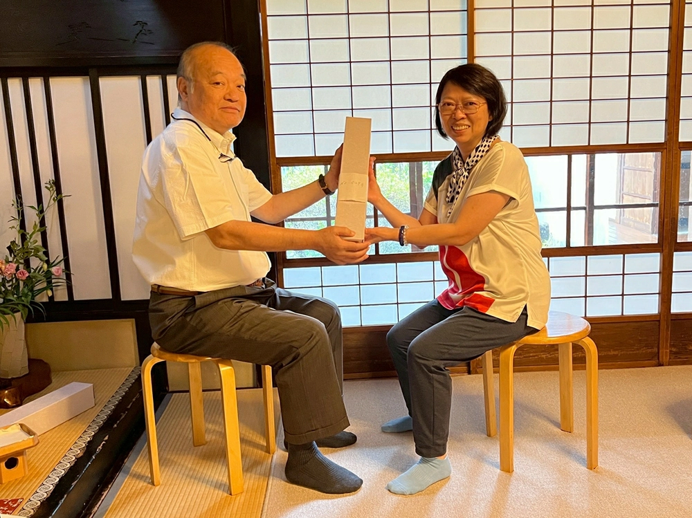 直傳靈氣,直傳靈氣研究会,直傳靈氣課程,直傳靈氣書,直傳靈氣 臼井靈氣,直傳靈氣 師範格,靈氣,靈氣治療,靈氣符號,靈氣課程,靈氣治療師