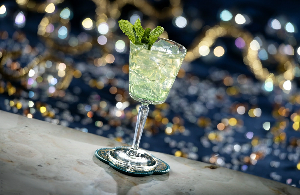 2026迪士尼探險號完整攻略|航線、價格、房型、必玩設施一次看 - Travel x Freedom 旅誌字遊 threeonelee.com 迪士尼探險號特色餐飲